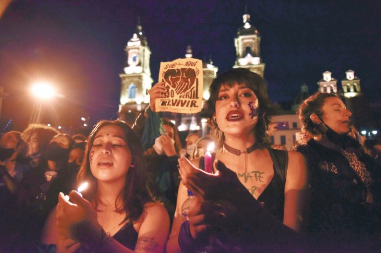 8M: las mujeres y su marcha por la dignidad
