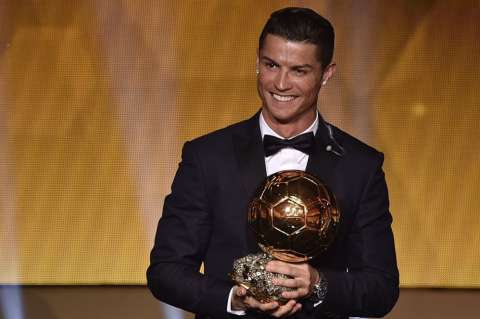 Cristiano Ronaldo "confiado", "como siempre" en ganar Balón de Oro