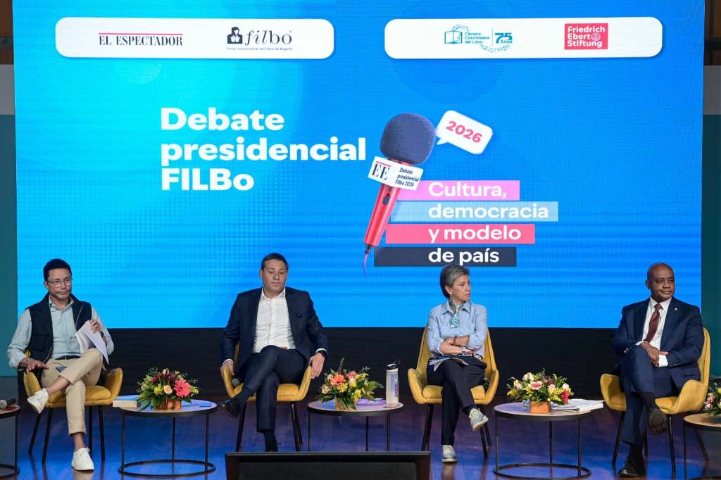 Carlos Caicedo, Mauricio Lizcano, Claudia López y Luis Gilberto Murillo en debate de El Espectador.