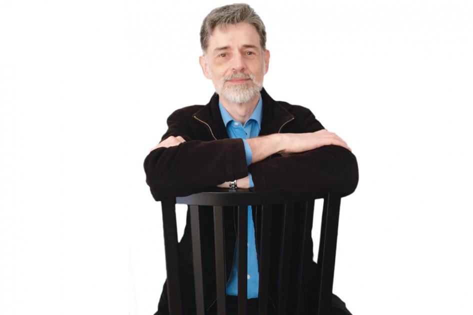 Pediatra Carlos González, médico fundador y presidente de la Asociación Catalana Pro Lactancia Materna.