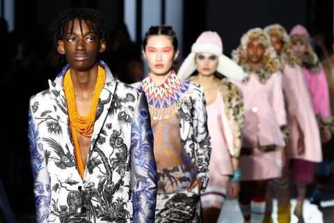 Feminismo, medio ambiente y tecnología: las apuestas de la Semana de la moda de París