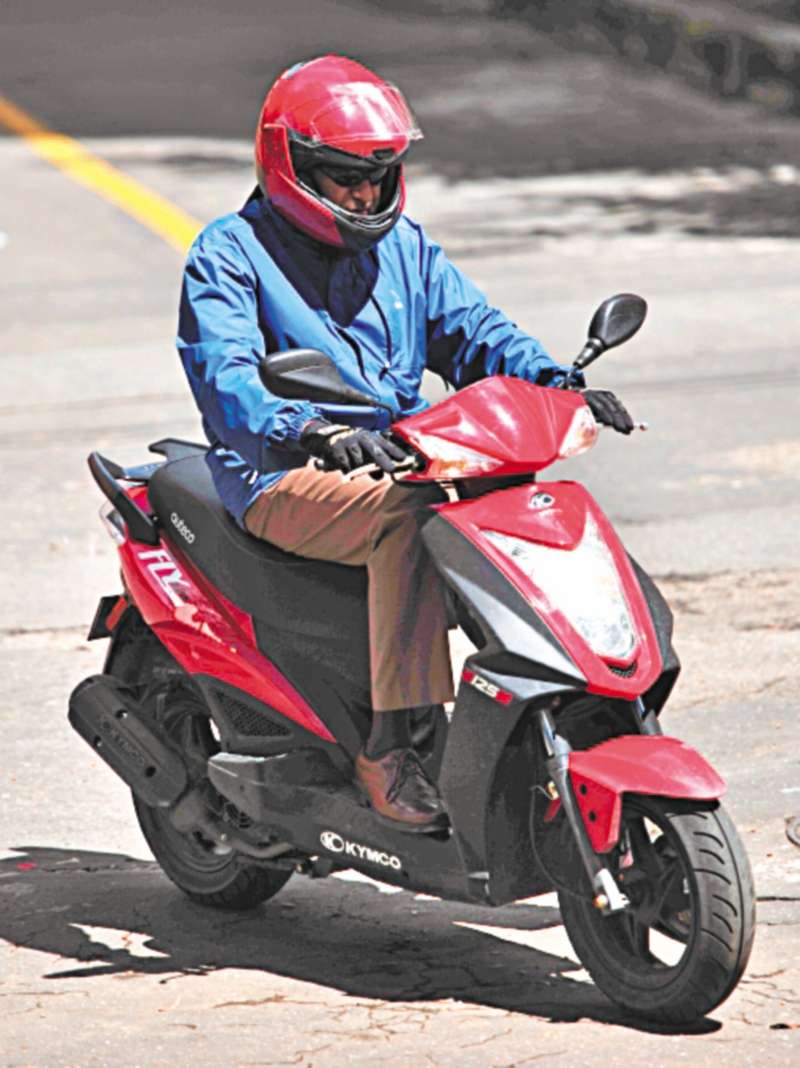 Las muertes por moto sobrepasan las 3.000 al año. /