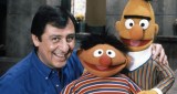 Murió Emilio Delgado, intérprete de Luis en “Plaza Sésamo”, esta fue la razón