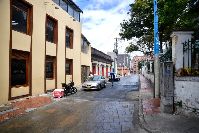 Mercado de las Pulgas de Usaquén: choque entre tradición y normativa