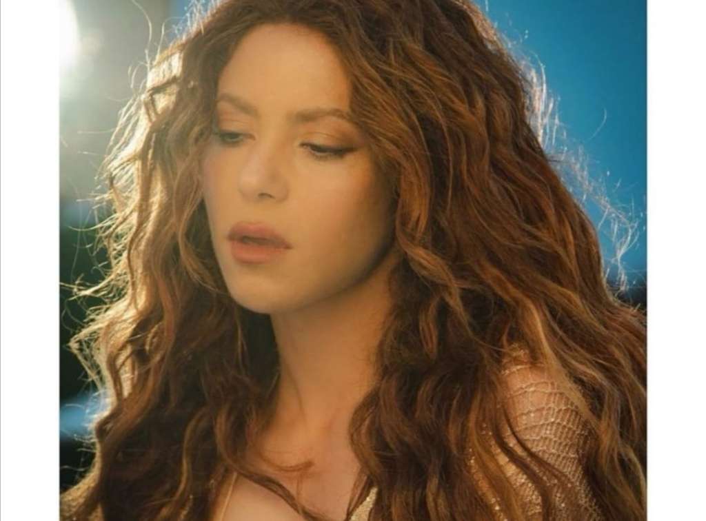 Shakira en Don't Wait Up