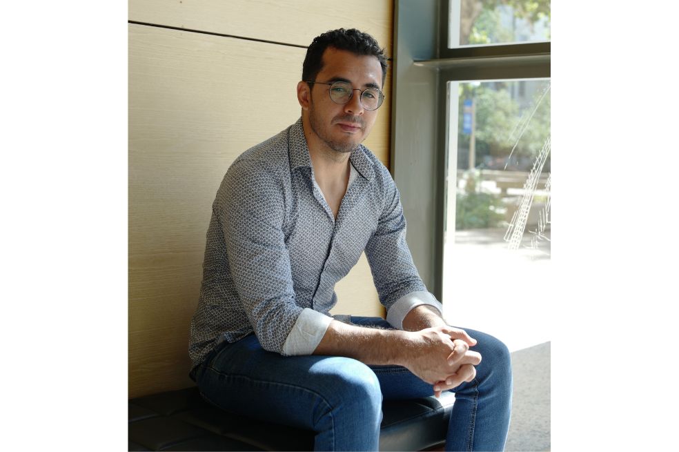 Yefferson Ospina, nacido en Aguadas, Caldas, es comunicador social de la Universidad del Valle.