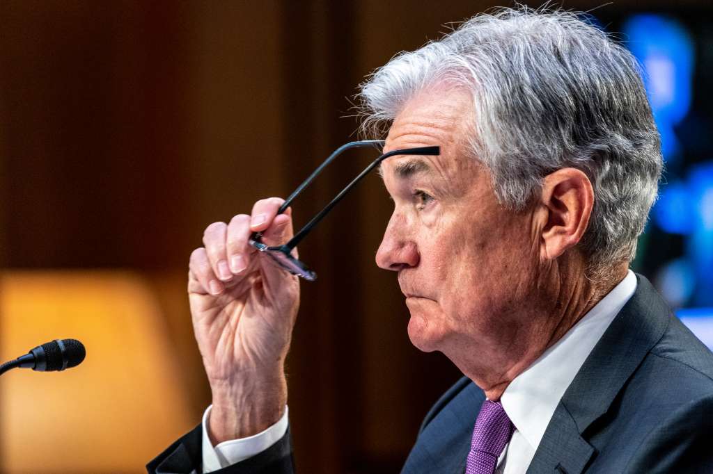 Washington (United States), 07/03/2023.- Chairman of the Board of Governors of the Federal Reserve System Jerome Powell testifies during the Senate Banking, Housing, and Urban Affairs Committee hearing on the Semiannual Monetary Policy Report to the Congress on Capitol Hill in Washington, DC, USA, 07 March 2023. Large bank lobbyists have been working Capitol Hill to combat a possible hike in their capital requirements by the Federal Reserve later this year. (Estados Unidos, Roma) EFE/EPA/SHAWN THEW