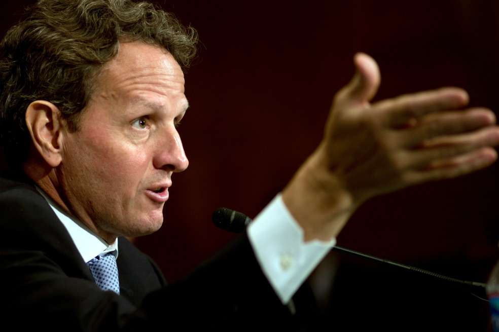 Timothy Geithner, secretario del Tesoro de EE.UU., dijo que no se puede seguir especulando con el abismo fiscal. / AFP