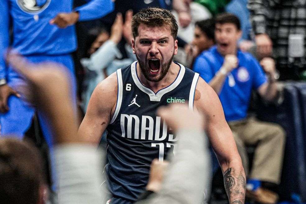 Luka Doncic, además de romper varios marcas inéditas en la última semana, fue elegido como el mejor jugador del mes en la conferencia Oeste.