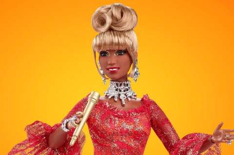 Fotos: Esta es la Barbie creada en tributo a Celia Cruz