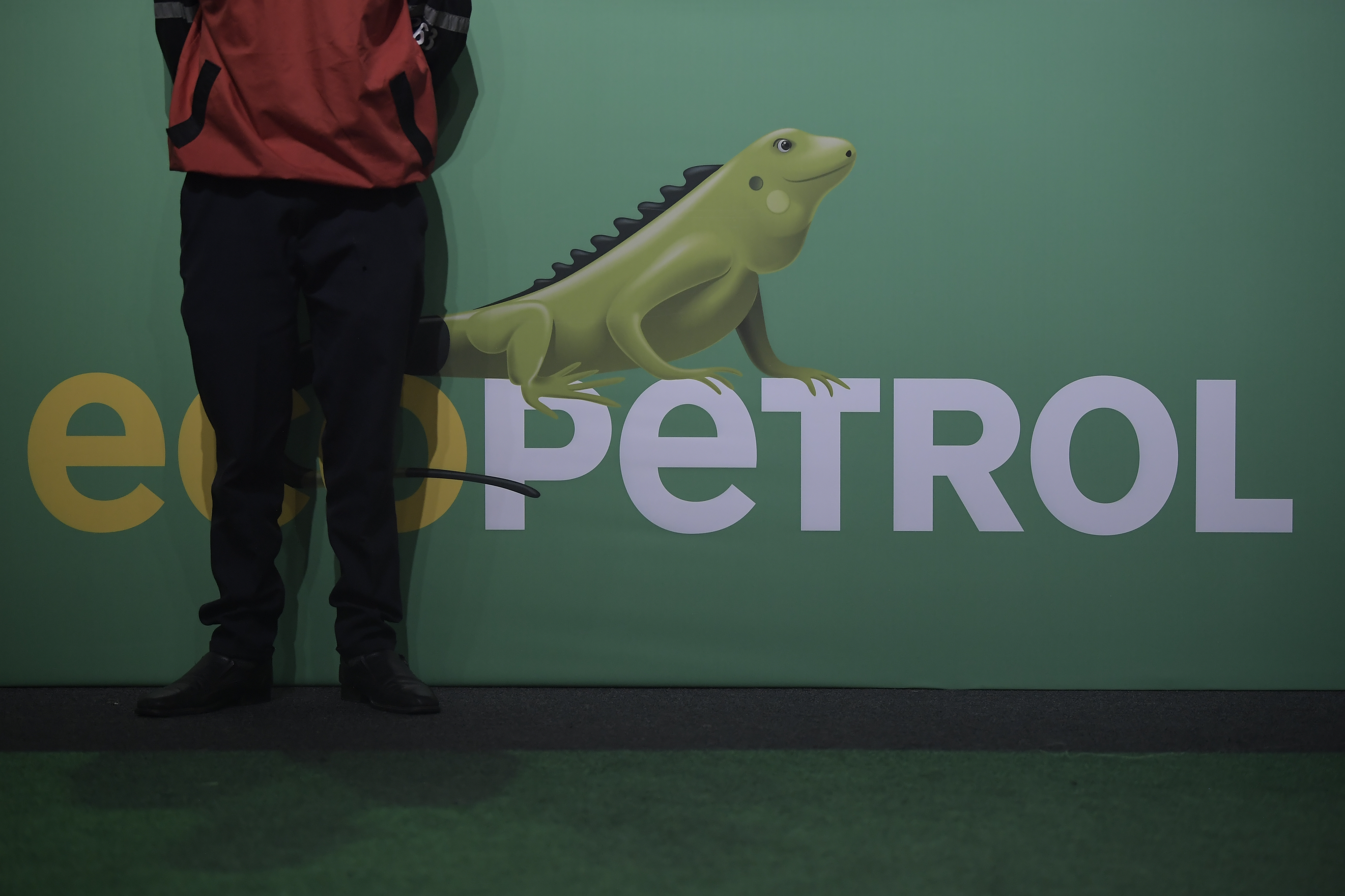 Accionistas acudieron a la Asamblea general de Ecopetrol 2024, que se adelanta en Corferias (Bogotá), para abordar temas claves, como la designación de nuevos miembros para la junta directiva, presentación de los más estados financieros 2023 y el cambio de la razón social de la empresa.