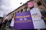 En fotos: frente al Congreso, jóvenes pidieron garantías de educación para niños