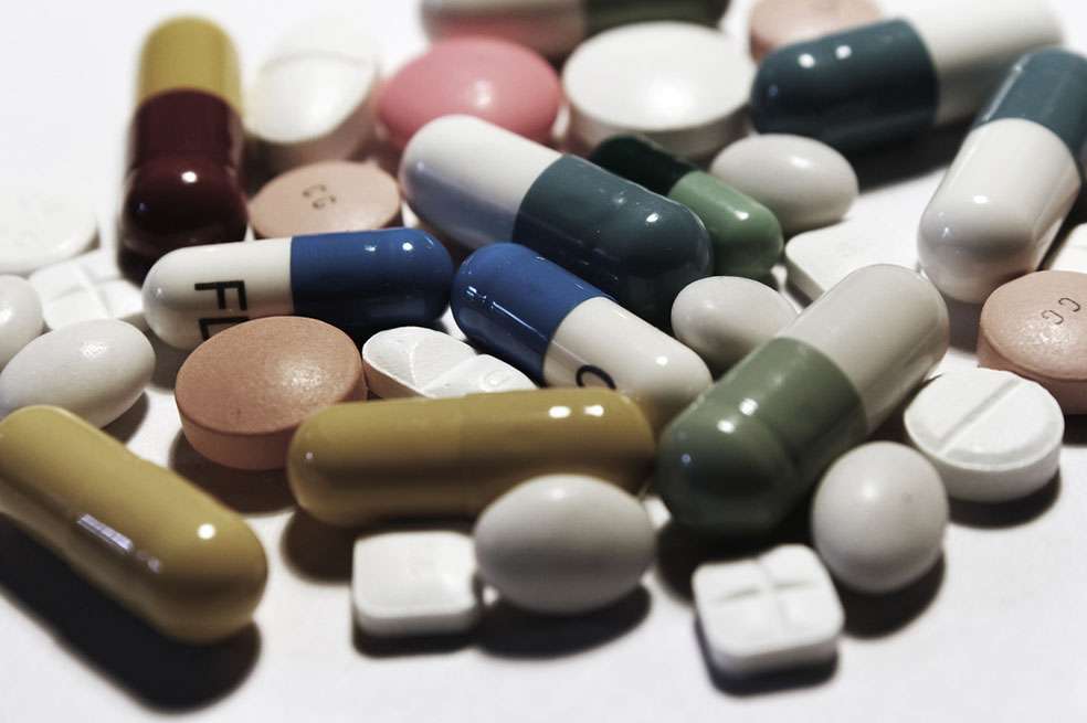 Alumnos de medicina se benefician con regalos de la industria de medicamentos. / Flickr - e-Magine
