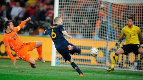 Iniesta, ‘el cerebro del fútbol’, uno de los mejores jugadores de la historia