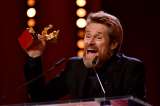 Willem Dafoe es reconocido con el Oso de Oro en la Berlinale