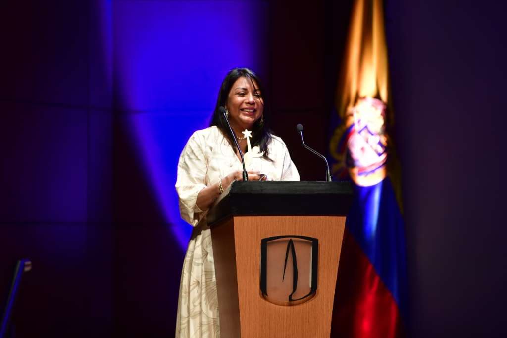 Yanilis Romero, profesora de inglés en la Institución Educativa Antonia Santos, en Montería, fue la ganadora en la categoría Maestros que Transforman.