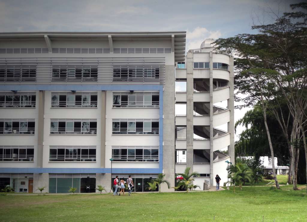 La Universidad Tecnológica de Pereira.