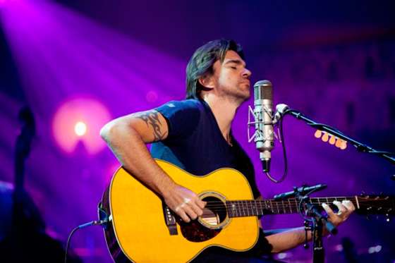 Juanes promueve por redes sociales apoyo para Medellín