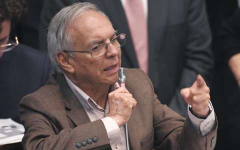 “Gobierno se comprometió a respetar regla fiscal y lo seguirá haciendo”: Bonilla