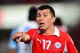 Gary Medel, en libertad tras ser acusado de agredir a un periodista