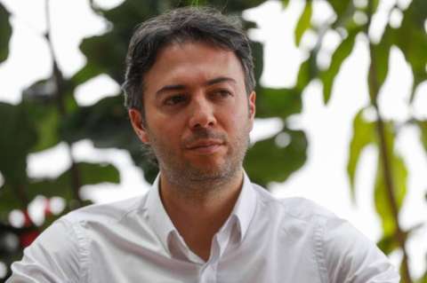 No somos organizaciones mafiosas: Grupo Argos y Sura a Daniel Quintero