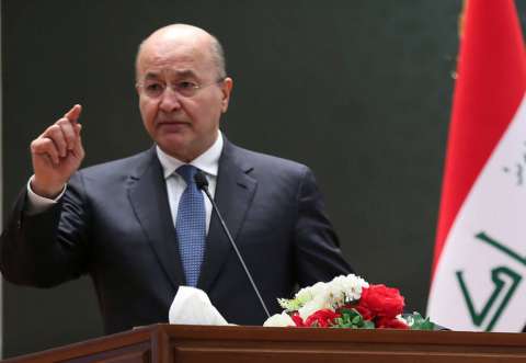 El presidente de Irak presenta su renuncia en medio de un caos de protestas