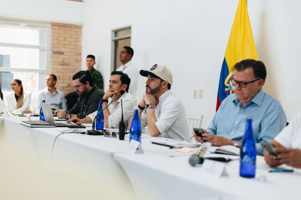 Presidente De la Espriella y ministro Lara en PMU desde Ibagué.