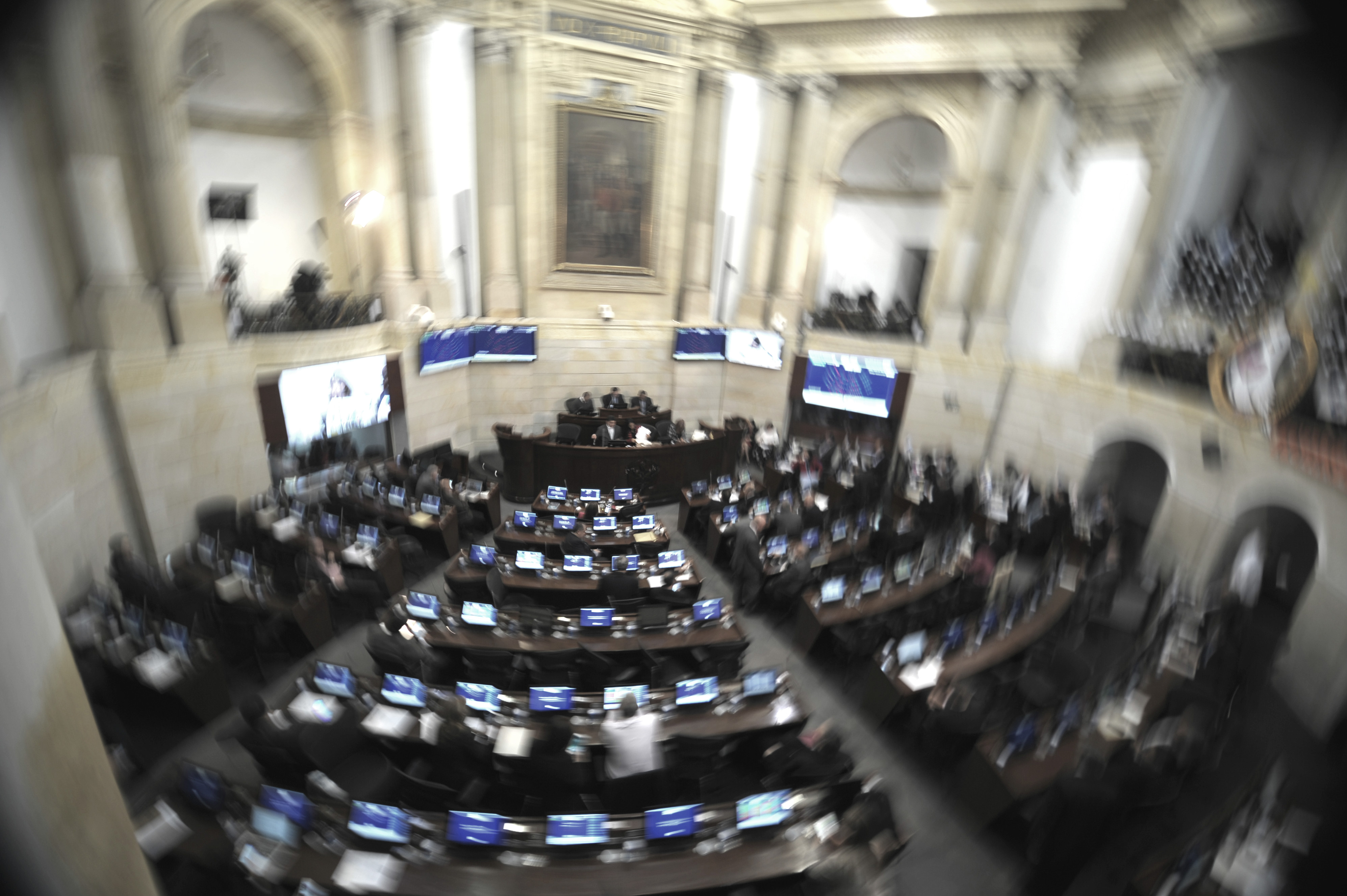 Preocupa que se estén utilizando todos los tipos de estrategias posibles para influenciar y desconocer la voluntad de los congresistas que defienden la ley estatutaria. / Foto: Cristian Garavito - El Espectador