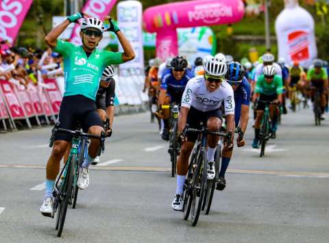 Primera etapa del Clásico RCN: Johan Colón ganó en el embalaje