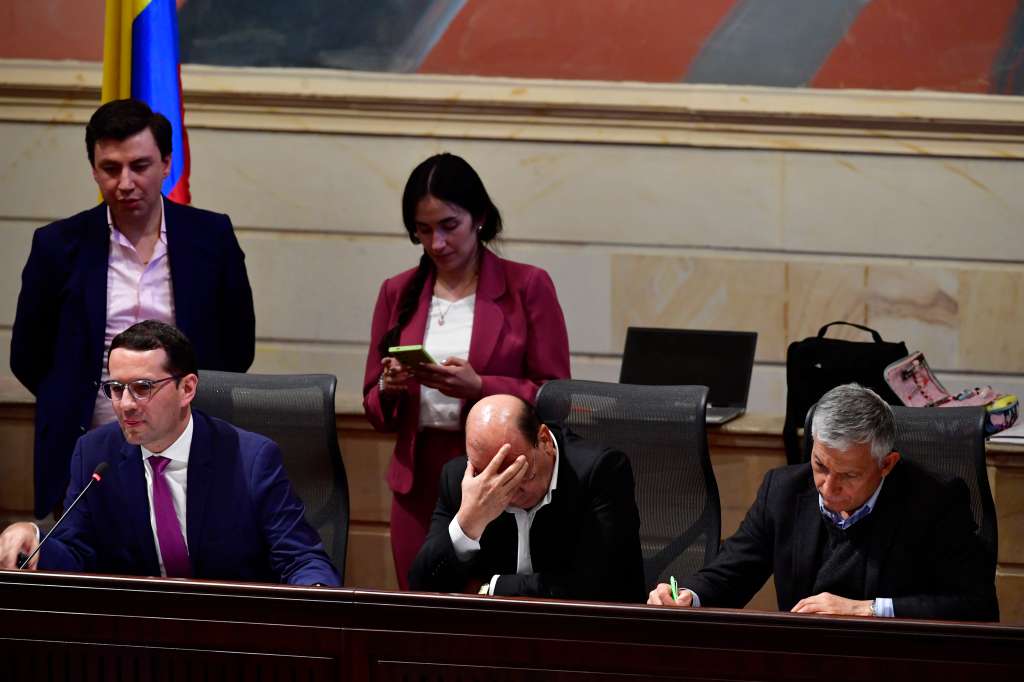 Ministro de Hacienda durante el debate de la reforma tributaria o ley de financiamiento hundida en el Congreso de la República