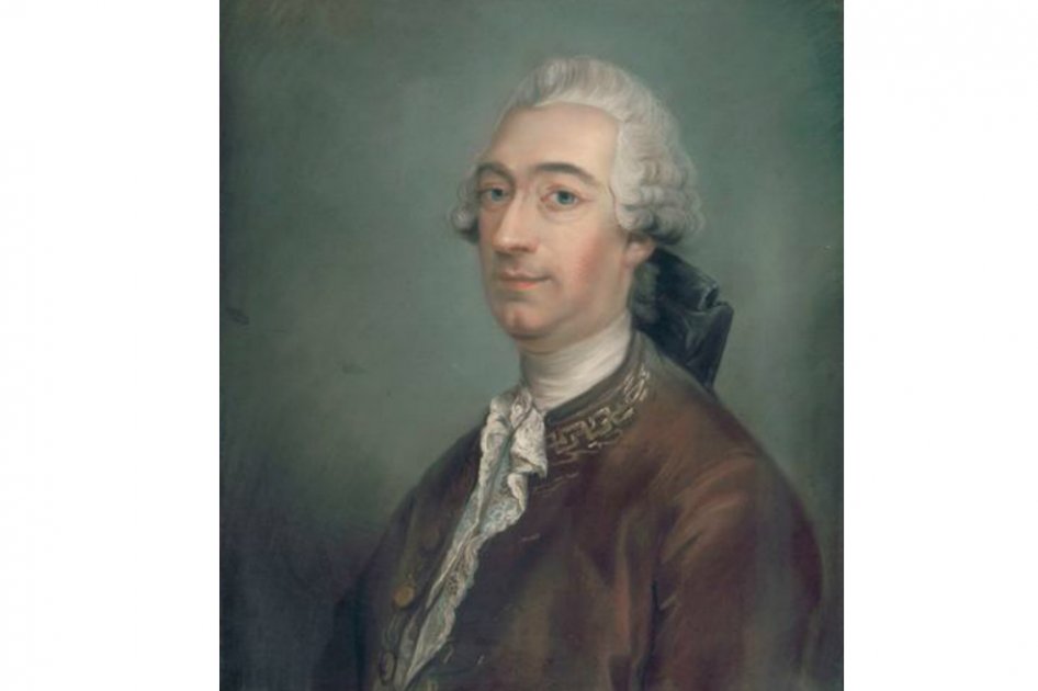 Claude de Crebillón, nació el 13 de febrero y murió el 12 de abril de 1777.