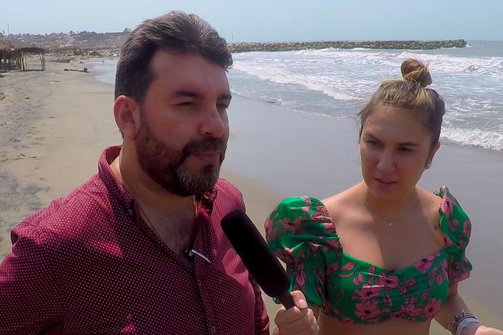 Mariale Rocha y Pedro Urrego durante el recorrido de la fibra óptica en Barranquilla.