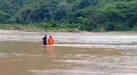 Buscan a joven que desapareció en río Lebrija en Santander en medio de fuertes lluvias