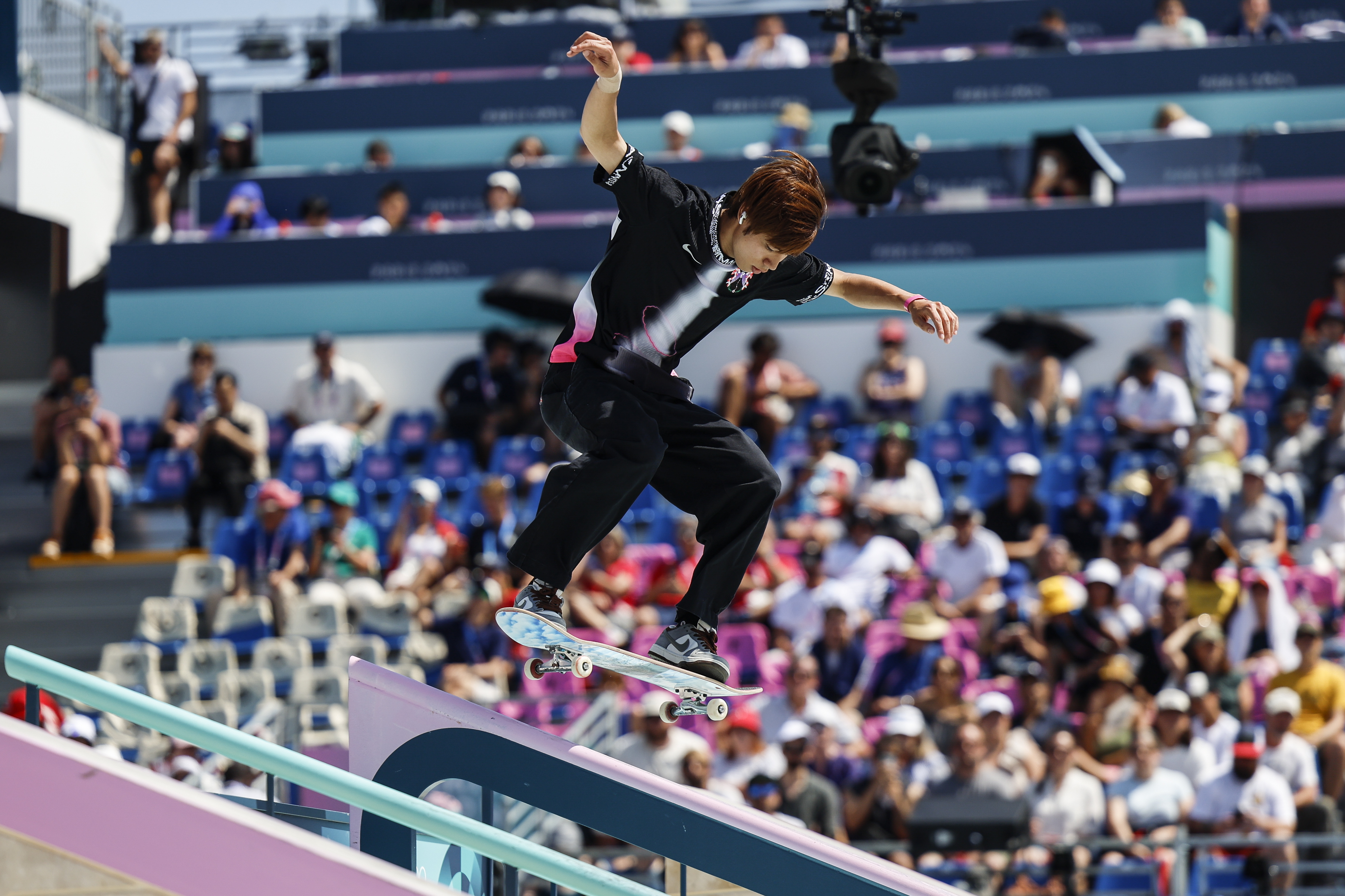 Paris (France), 29/07/2024.- Yuto Horigome of Japan competes in the Men'Äôs Street Preliminary of the Skateboarding competitions in the Paris 2024 Olympic Games, at La Concorde in Paris, France, 29 July 2024. (Francia, Japón, Concordia) EFE/EPA/MAST IRHAM