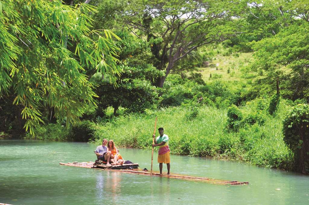 Rafting en el Martha Brae