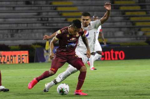 América perdió en Ibagué ante Tolima, el líder de la Liga