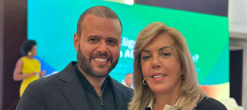 Jairo Prado y Clara Luz Roldán