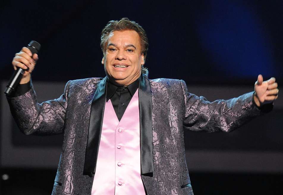 LAS VEGAS - NOVEMBER 05: Singer Juan Gabriel performs onstage at the 10th Annual Latin GRAMMY Awards held at the Mandalay Bay Events Center on November 5, 2009 in Las Vegas, Nevada.  (Photo by Michael Caulfield/WireImage)