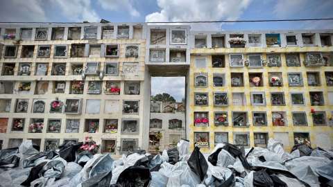 En Cementerio de Cúcuta encontraron 1.086 cuerpos apilados en bolsas plásticas