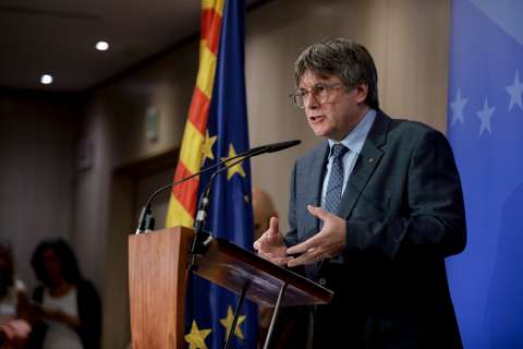 España: Tribunal Supremo abre proceso por “terrorismo” contra catalán Puigdemont
