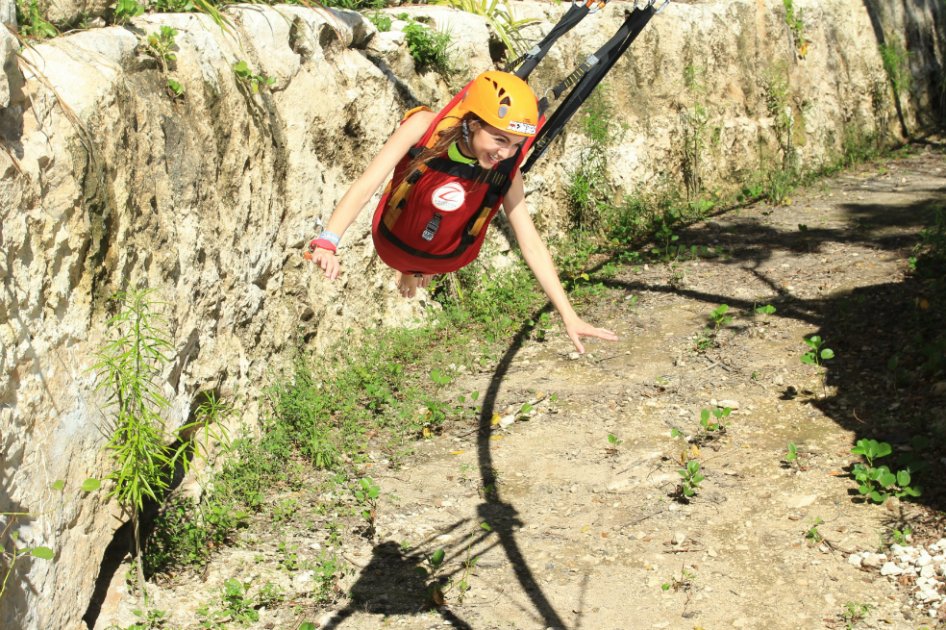 Volar sobre el parque es una de las experiencias más emocionantes para los visitantes de Xenses. / Cortesía