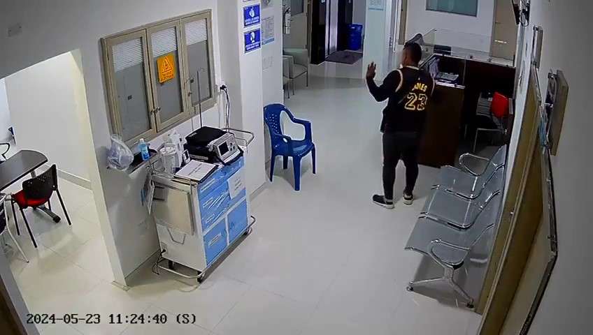 José Rafael Villa Villa, según medios regionales, estaba visitando a su hermana en la clínica donde fue era atendido el hijo de La Gata.