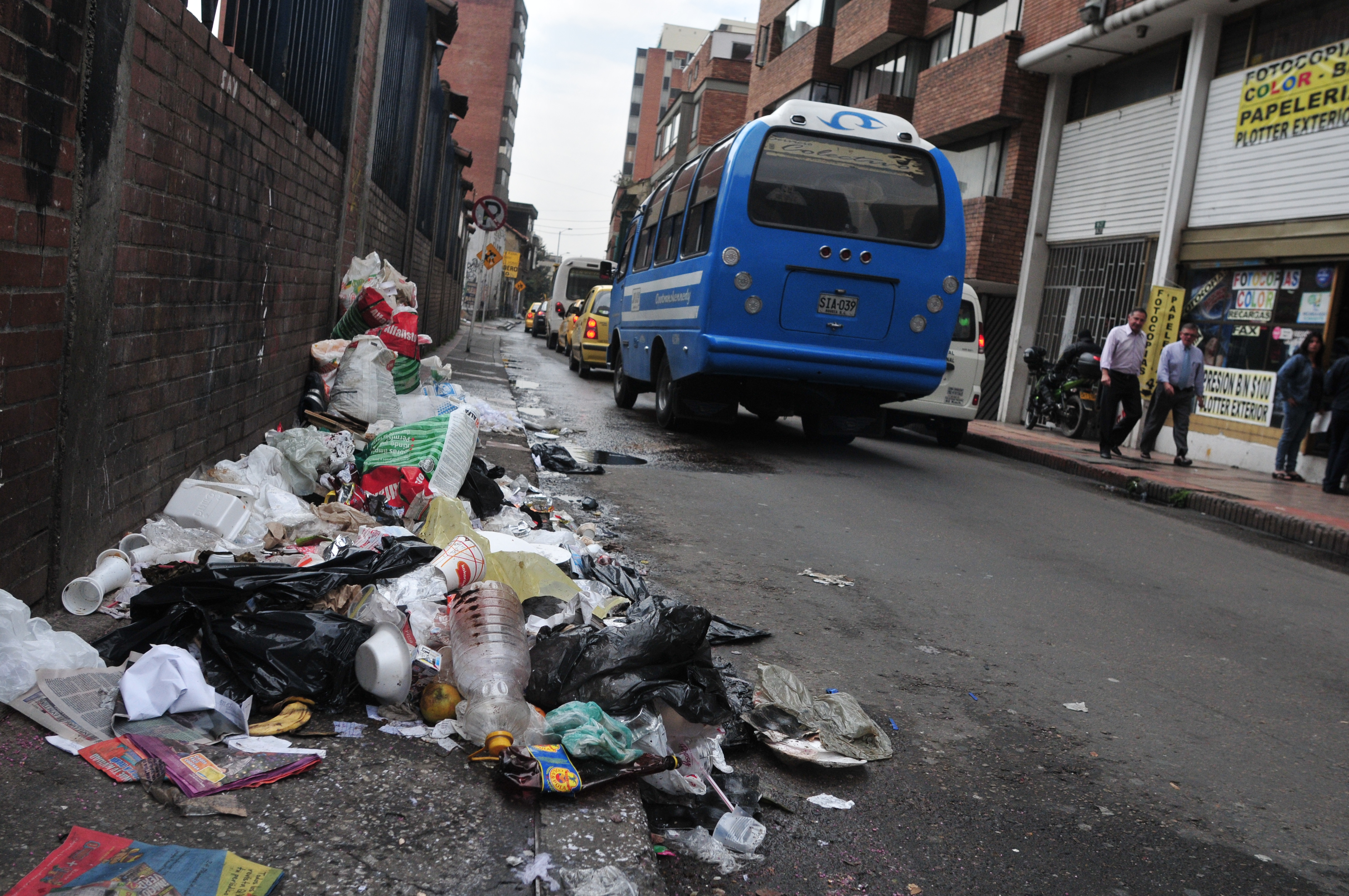 Basuras y recicladores del programa "Basura cero" en Bogotá.