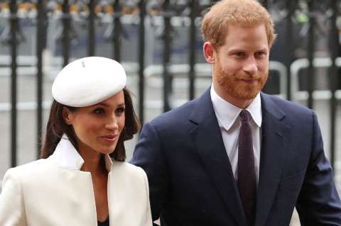 Príncipe Harry y Meghan Markle pidieron a Netflix acabar con su serie ‘The Crown’