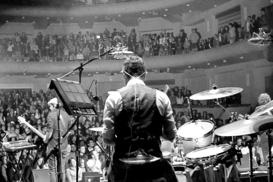 Superlitio en concierto en el Teatro Julio Mario Santo Domingo.