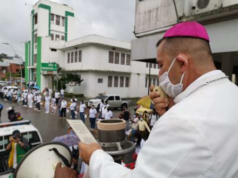 Obispo de Buenaventura denunció que recibió amenazas de muerte
