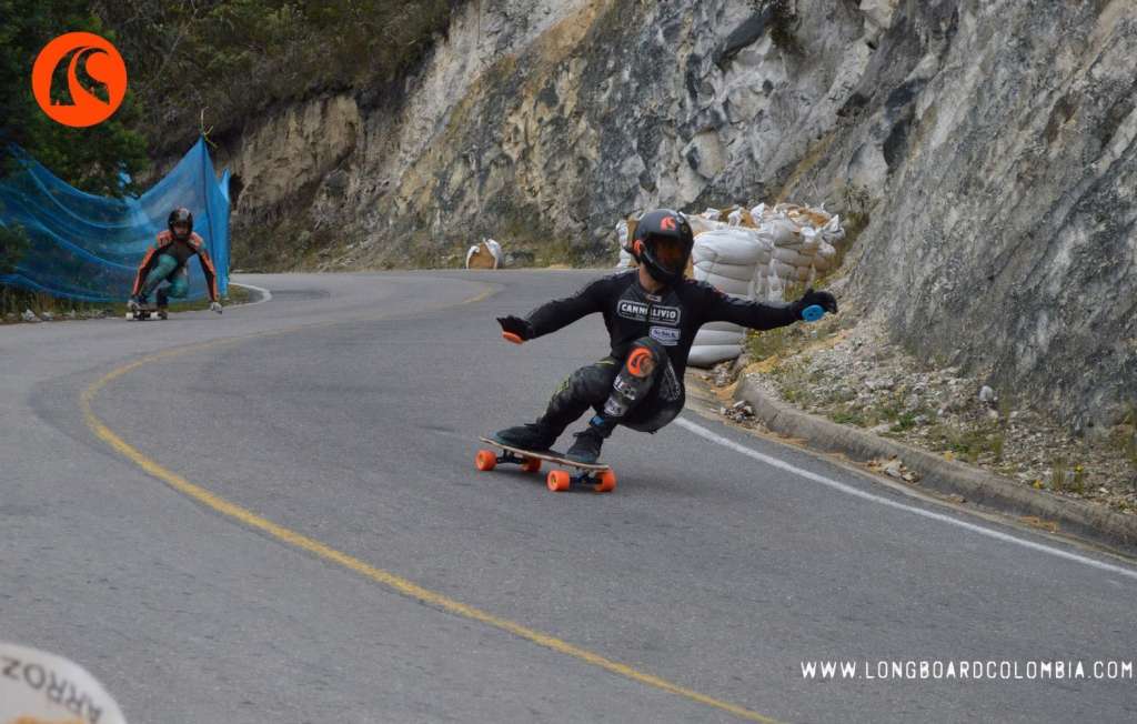 El campeón colombiano de longboard que ahora fabrica tablas con guadua