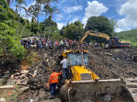 Tres niños murieron tras derrumbe sobre colegio en zona rural de Andes, Antioquia
