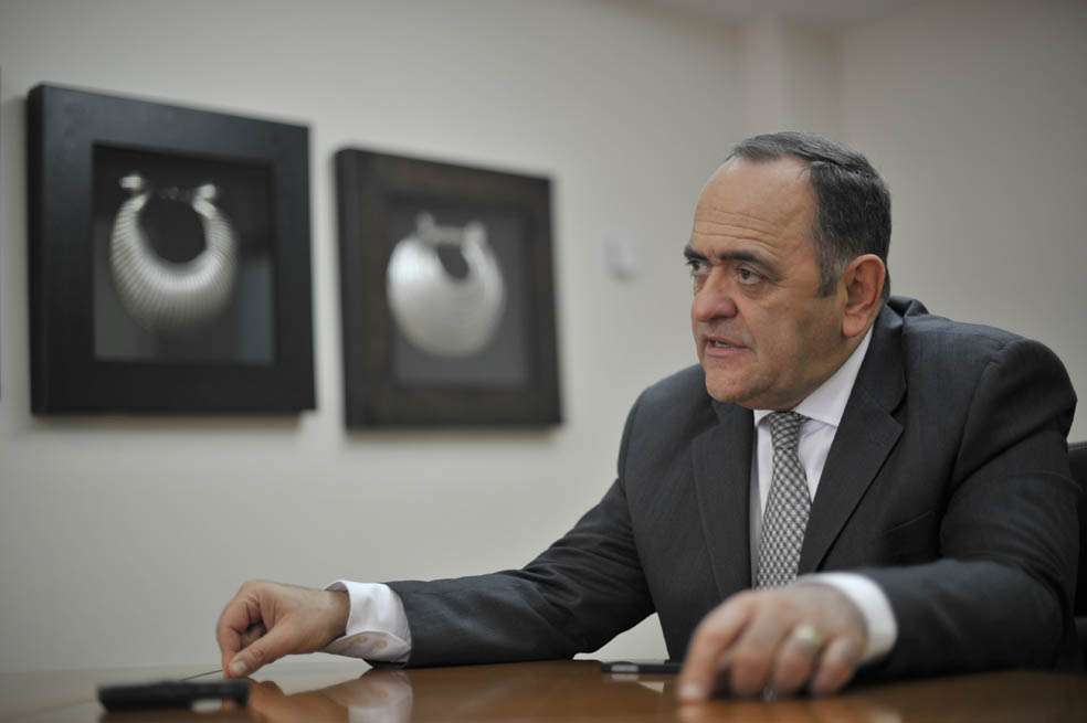 Arias aspira a ser el candidato de la coalición “Nos Une Colombia” que conforman el partido MIRA y Colombia justa Libres. "Debe ser la convención la que le dé el sello a mi aspiración, ella es la máxima autoridad y nos debemos regir por ella".