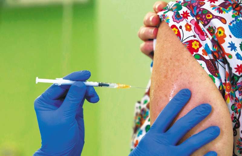 El ministerio de Salud habilitará casi 3 mil puntos para administrar las vacunas. 